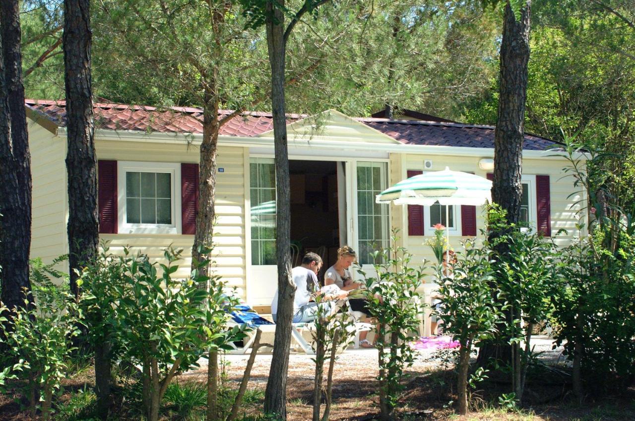 Camping Resort La Baume La Palmeraie Fréjus Buitenkant foto