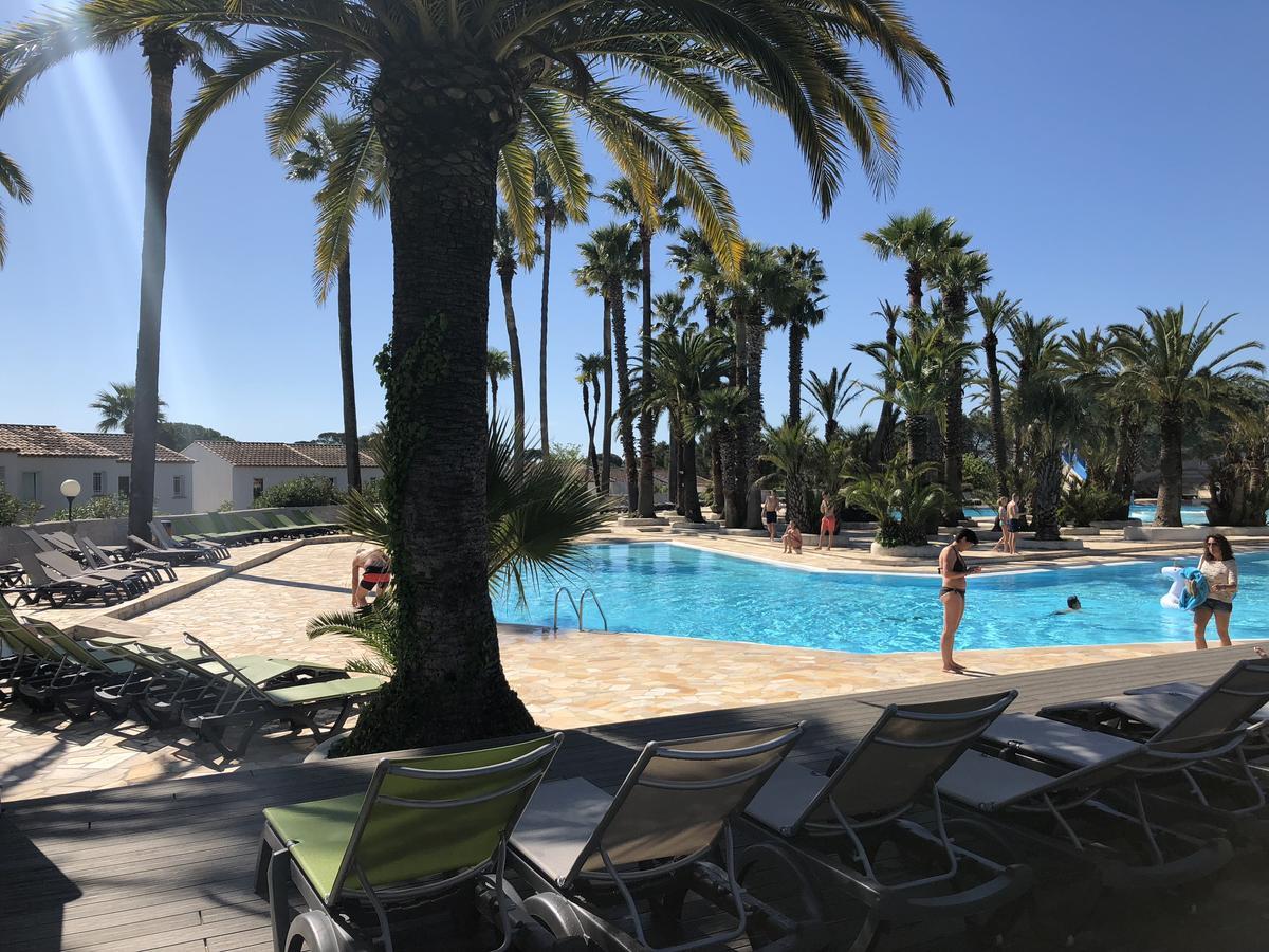 Camping Resort La Baume La Palmeraie Fréjus Buitenkant foto